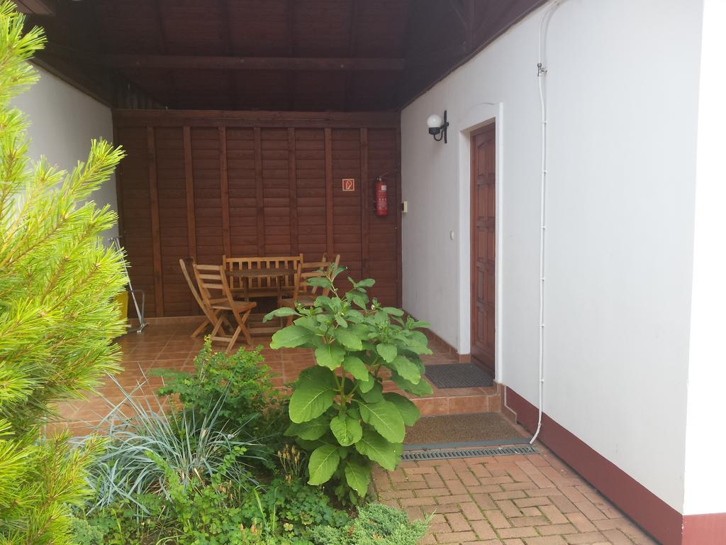 Nádas Panzió Tiszafüred Exterior foto